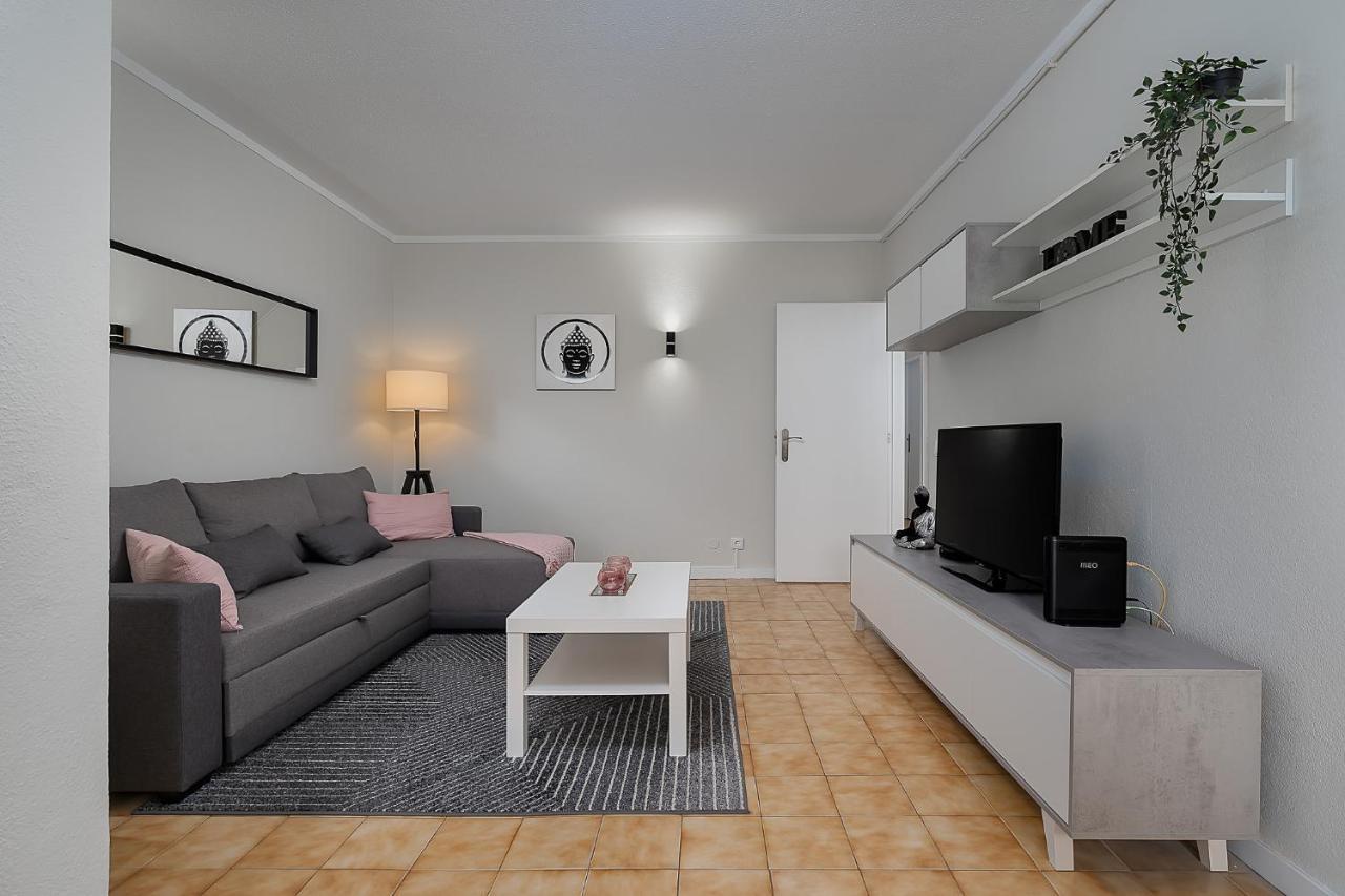 Sunny Flat W/ Balcony & Pool By Lovelystay Portimão Exterior foto